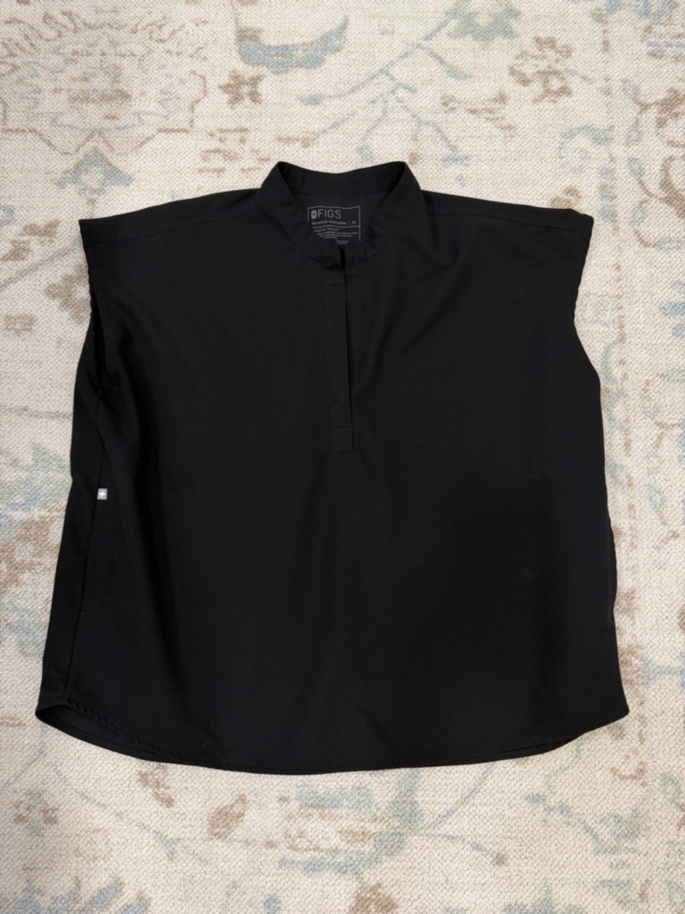 Figs Womens Rafaela Oversized Scrub Top